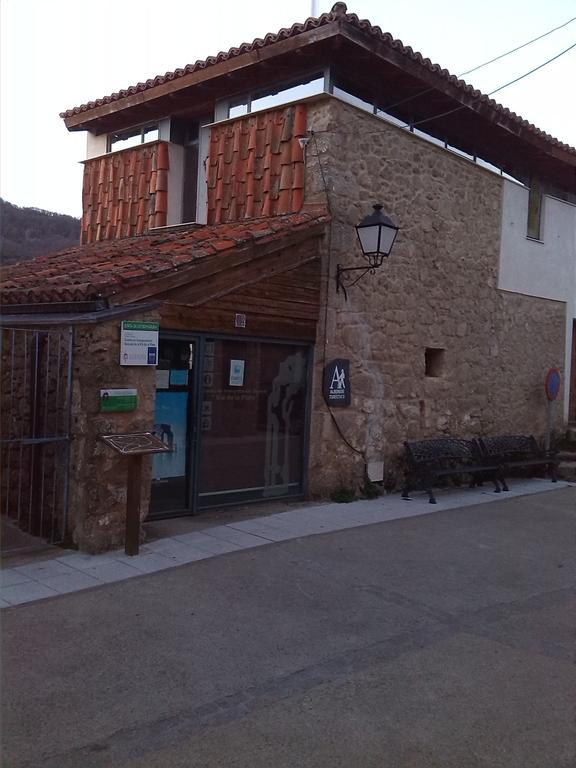 Albergue Turistico Via De La Plata Banos De Montemayor Εξωτερικό φωτογραφία