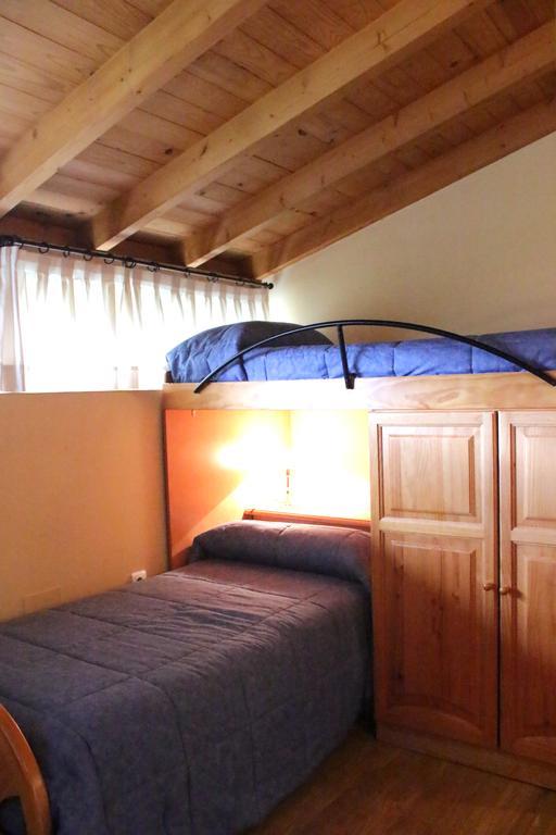 Albergue Turistico Via De La Plata Banos De Montemayor Δωμάτιο φωτογραφία